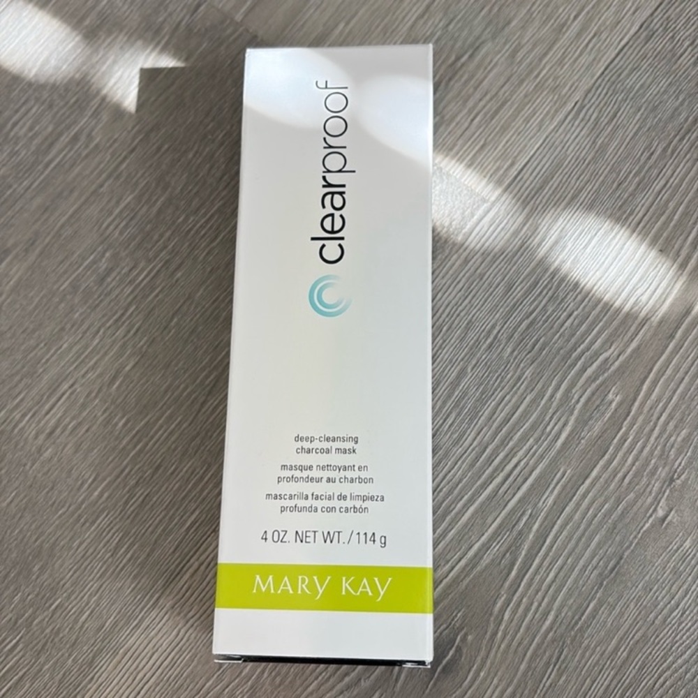 Mary Kay Clearproof deep cleaning Charcoal Mask  4 oz Presidents Day sale